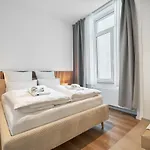 Park Avenue - Dom Mit Stil - Kueche - Parkplatz - Wlan - 65 Zoll Tv - Netflix