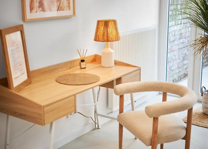 Park Avenue - Dom Mit Stil - Kueche - Parkplatz - Wlan - 65 Zoll Tv - Netflix Cologne