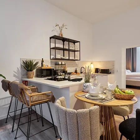 Park Avenue - Dom Mit Stil - Küche - Parkplatz - Wlan - 65 Zoll Tv - Netflix Apartment *