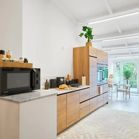 Apartment Park Avenue - Dom Mit Stil - Küche - Parkplatz - Wlan - 65 Zoll Tv - Netflix