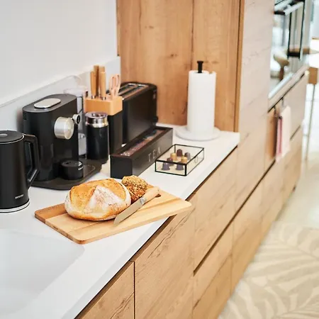 Park Avenue - Dom Mit Stil - Kueche - Parkplatz - Wlan - 65 Zoll Tv - Netflix * كولونيا