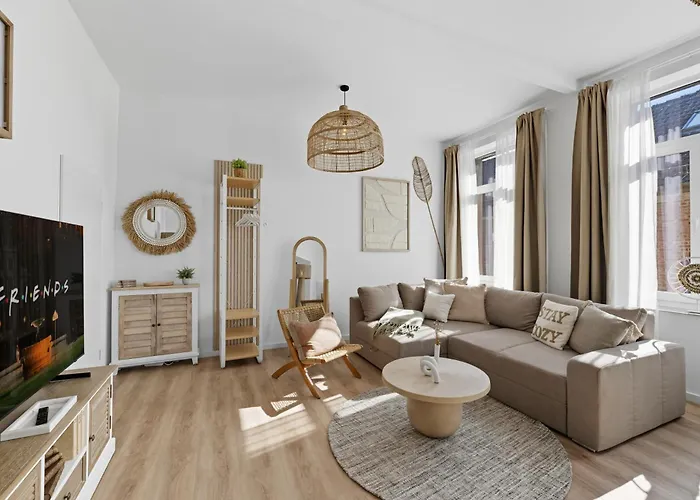 Park Avenue - Dom Mit Stil - Kueche - Parkplatz - Wlan - 65 Zoll Tv - Netflix 아파트 쾰른