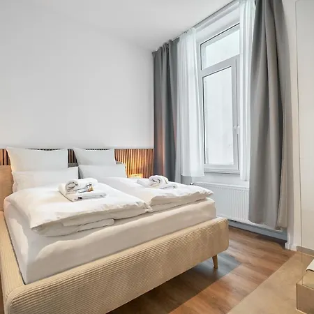 Park Avenue - Dom Mit Stil - Kueche - Parkplatz - Wlan - 65 Zoll Tv - Netflix