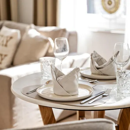 Park Avenue - Dom Mit Stil - Kueche - Parkplatz - Wlan - 65 Zoll Tv - Netflix Апартаменты *