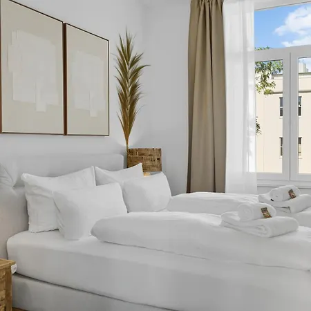 Апартаменты Park Avenue - Dom Mit Stil - Kueche - Parkplatz - Wlan - 65 Zoll Tv - Netflix *